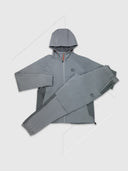 Cruyff Torrid Windbreaker/Pant Set Tracksuit Grey/Grey from Saxumo