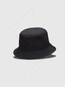 Nike Apex Bucket Hat Black/White from Saxumo