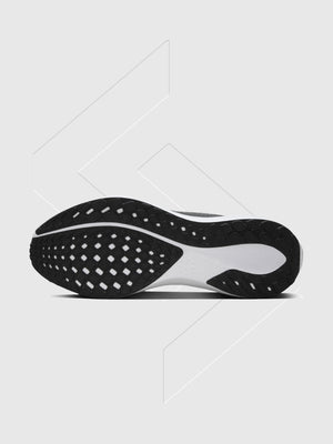 Nike Pegasus 41 Air Zoom Running Trainer Black from Saxumo