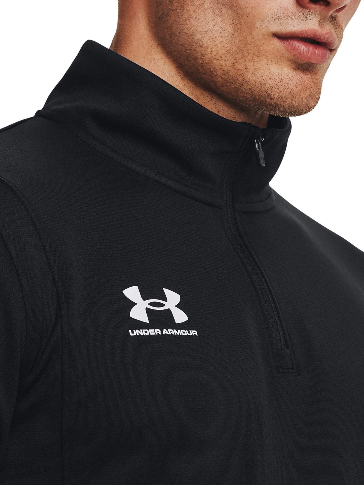 Under Armour Challenger Half Zip Black/White from Saxumo