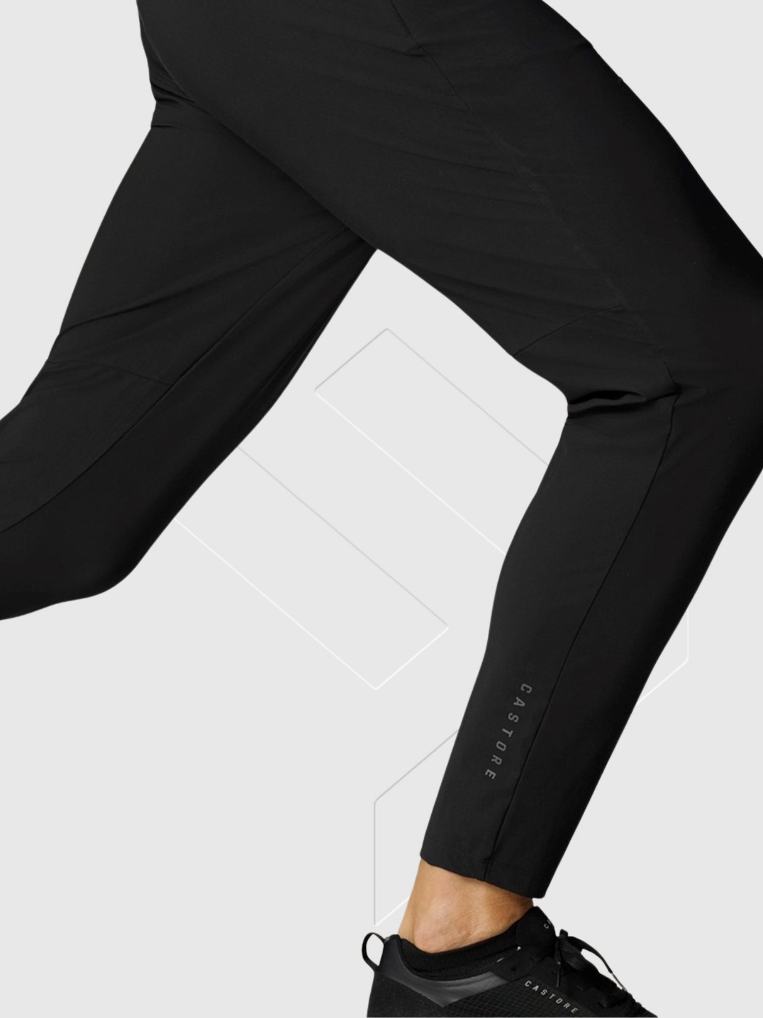 Castore Tech Training Pants Black/Gunmetal from Saxumo.com