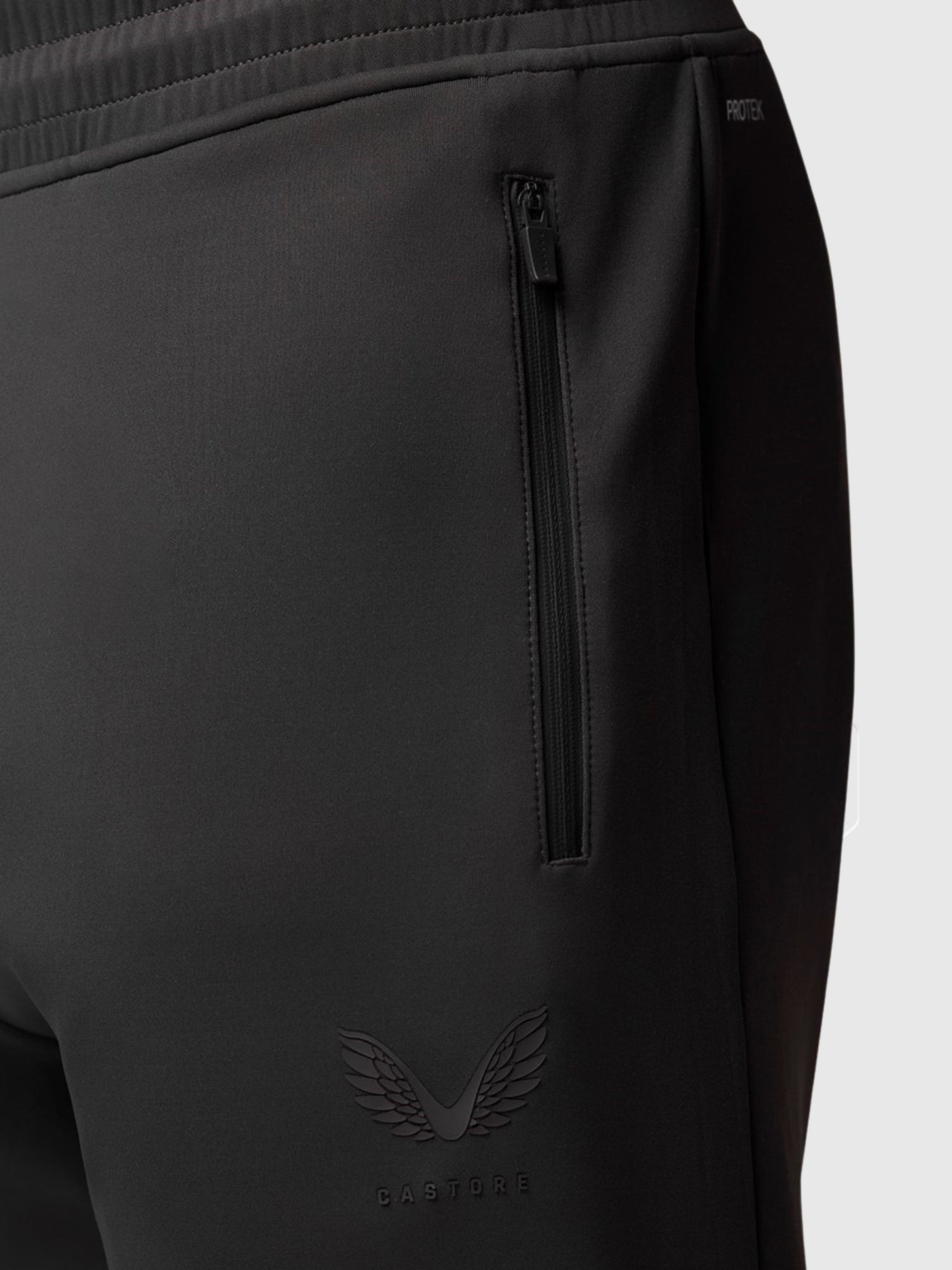 Castore Scuba Joggers Gunmetal Grey from Saxumo.com