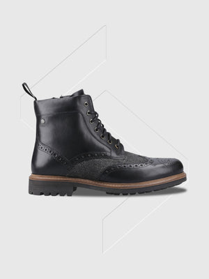 Hunter Loch Brogue Ankle Boot Black from Saxumo.com