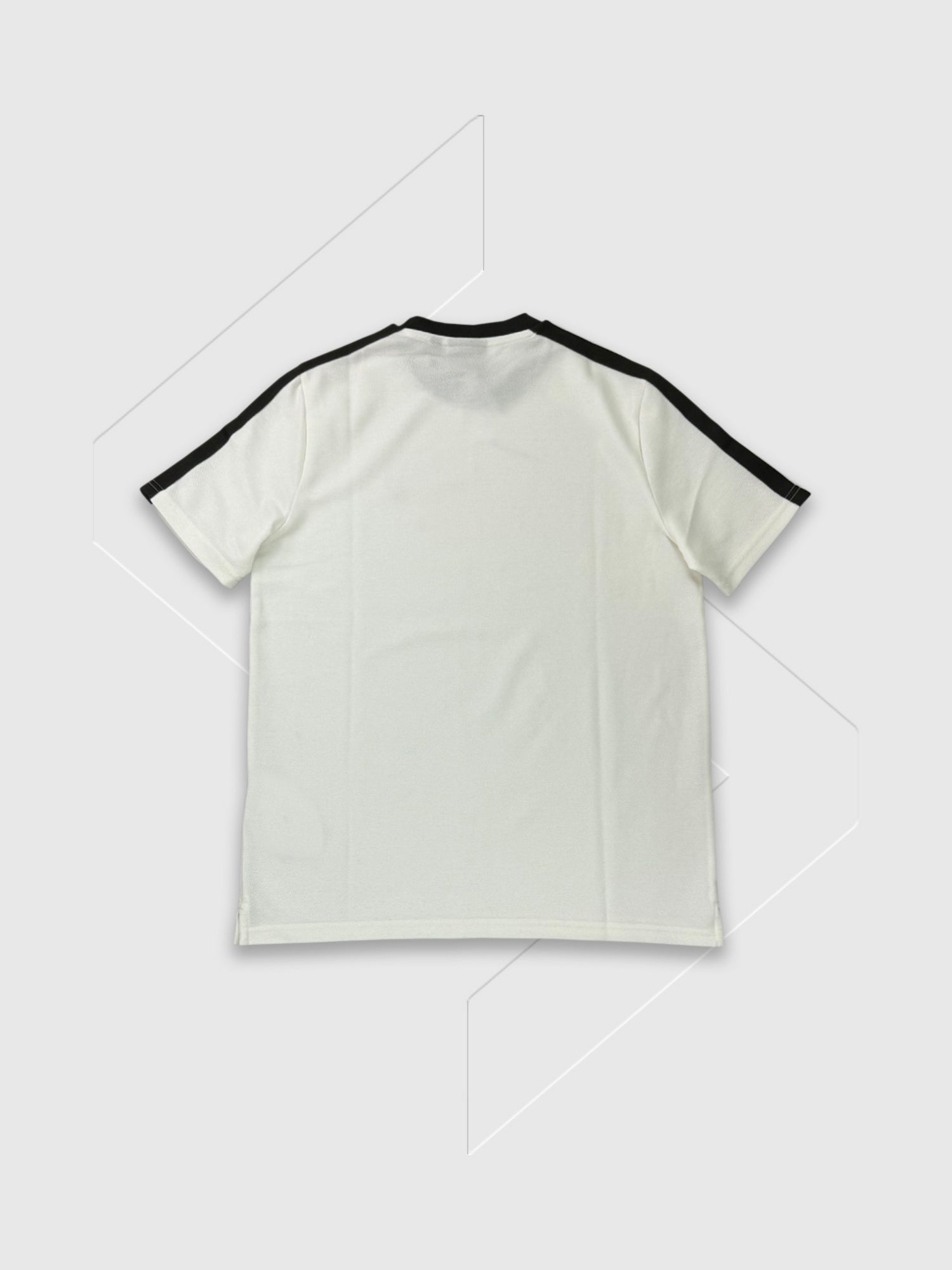 Lyle and Scott Contrast Taped T-Shirt Natural from Saxumo