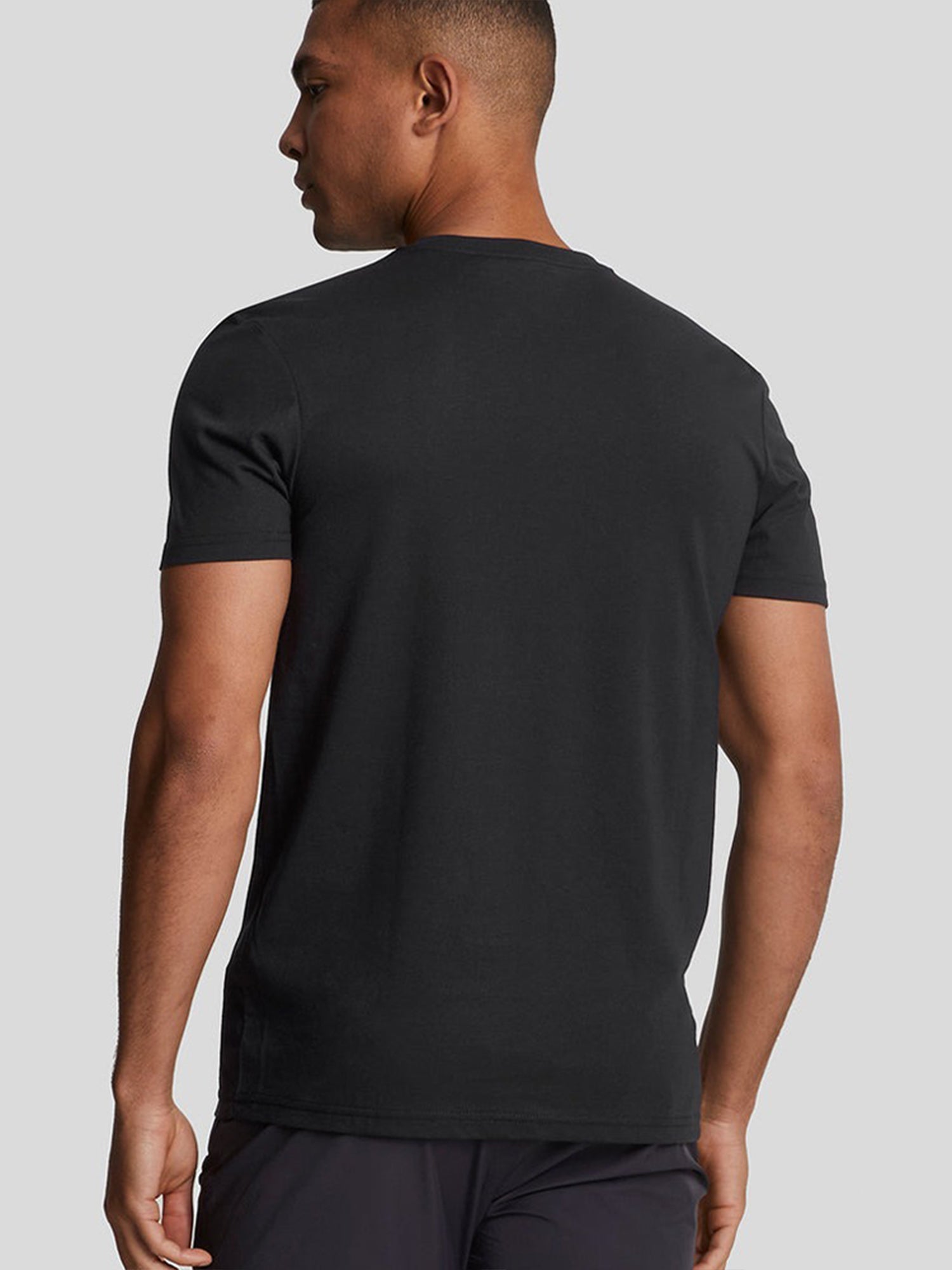 Lyle and Scott Martin SS T-shirt Black from Saxumo