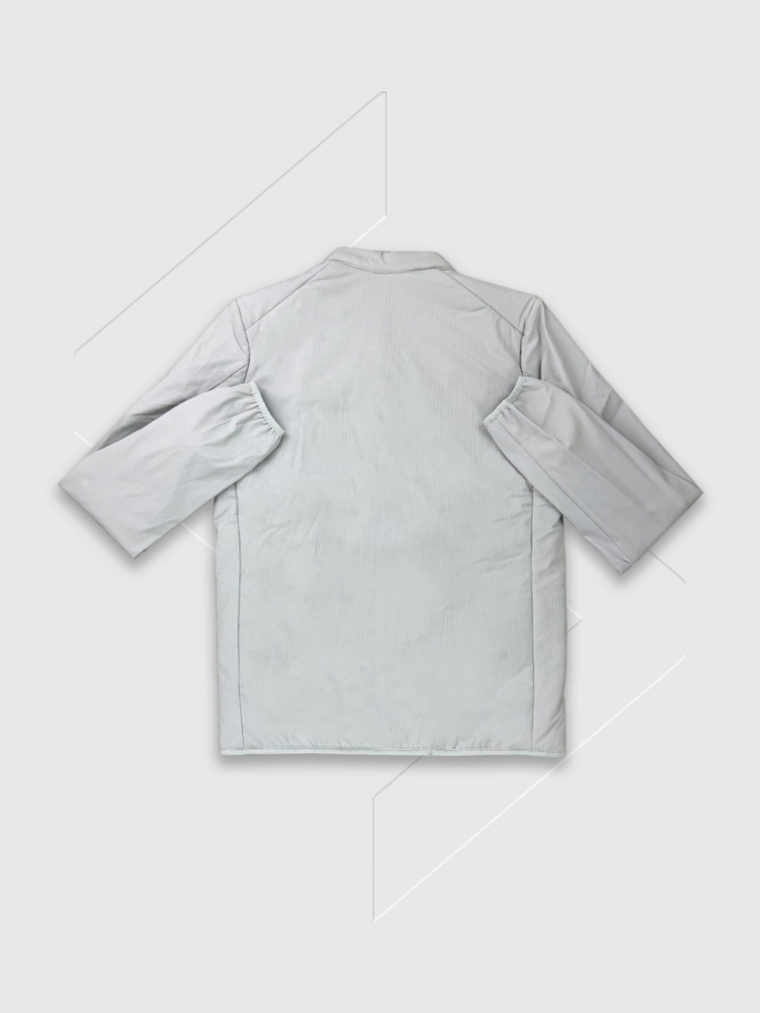 Lyle and Scott Sports Hybrid Double Baffle Jacket Pebble from Saxumo