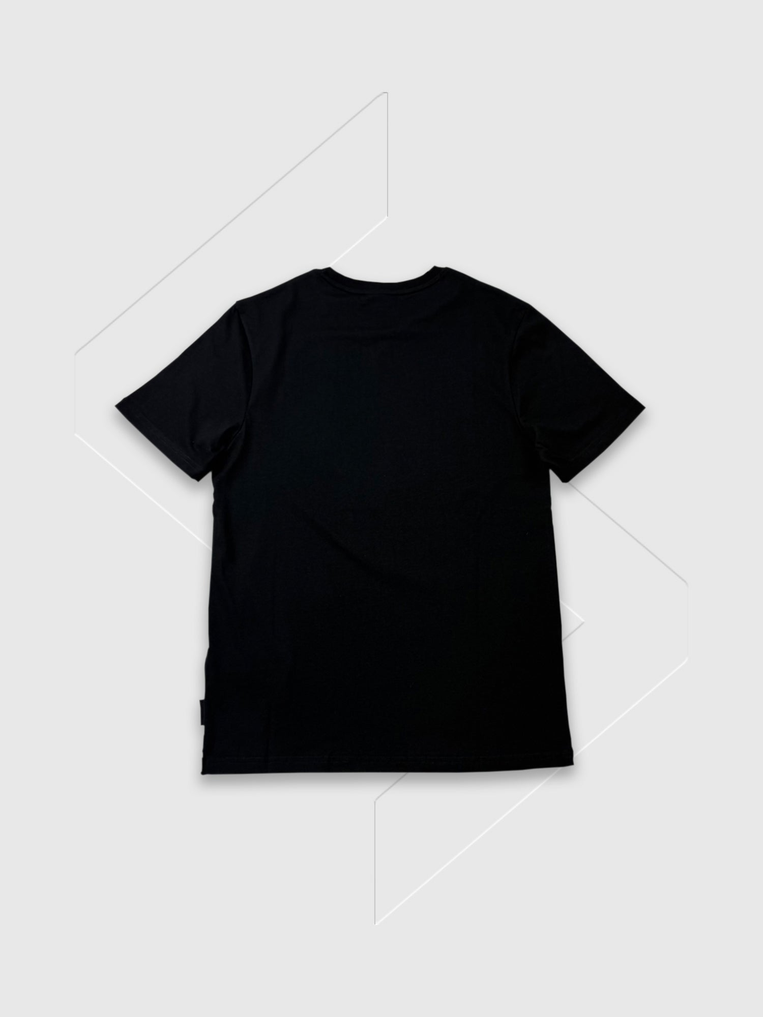 Lyle and Scott Sunnies FC Graphic T-Shirt Jet Black from Saxumo