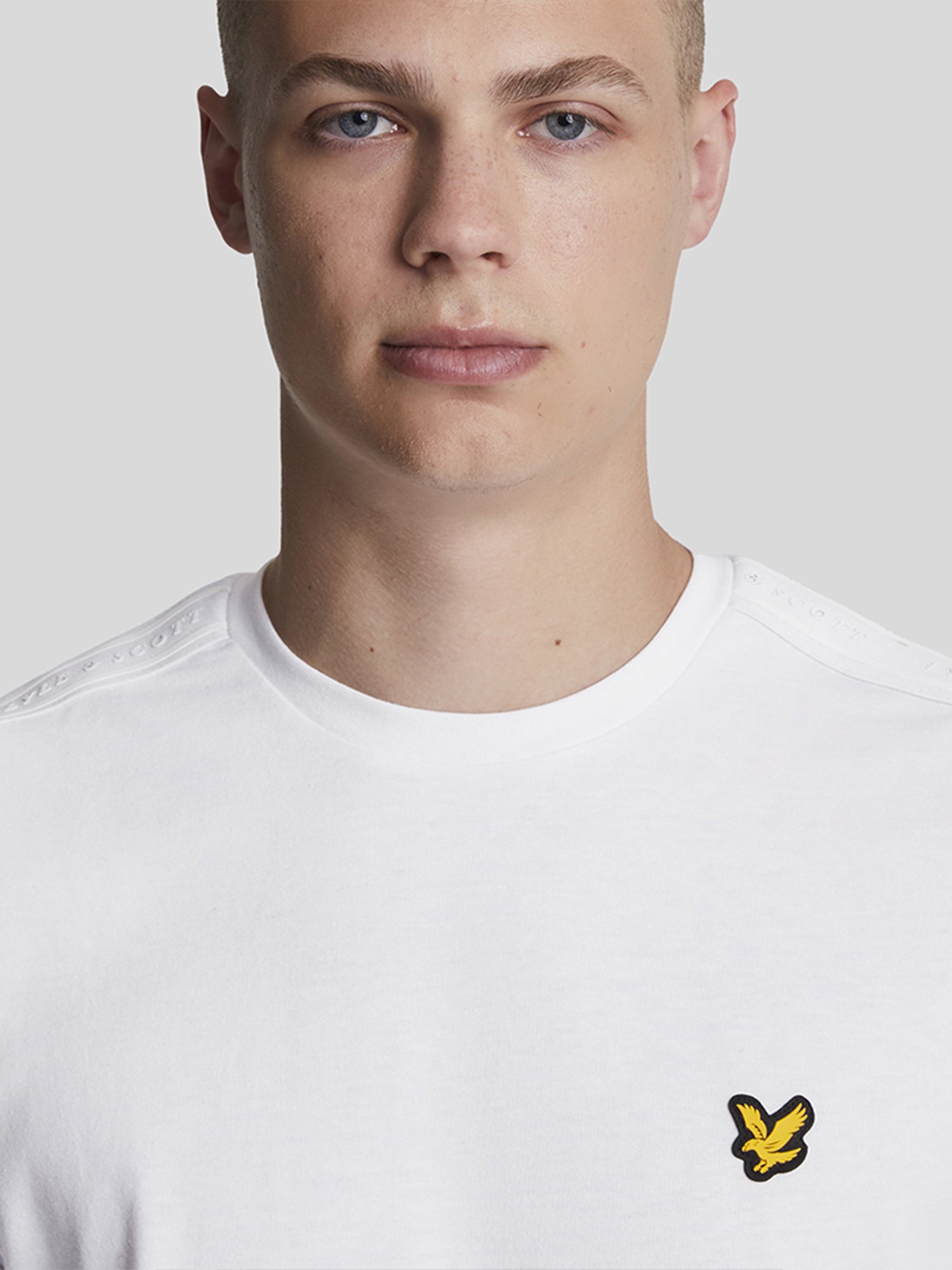 Lyle and Scott Tape T-shirt White from Saxumo