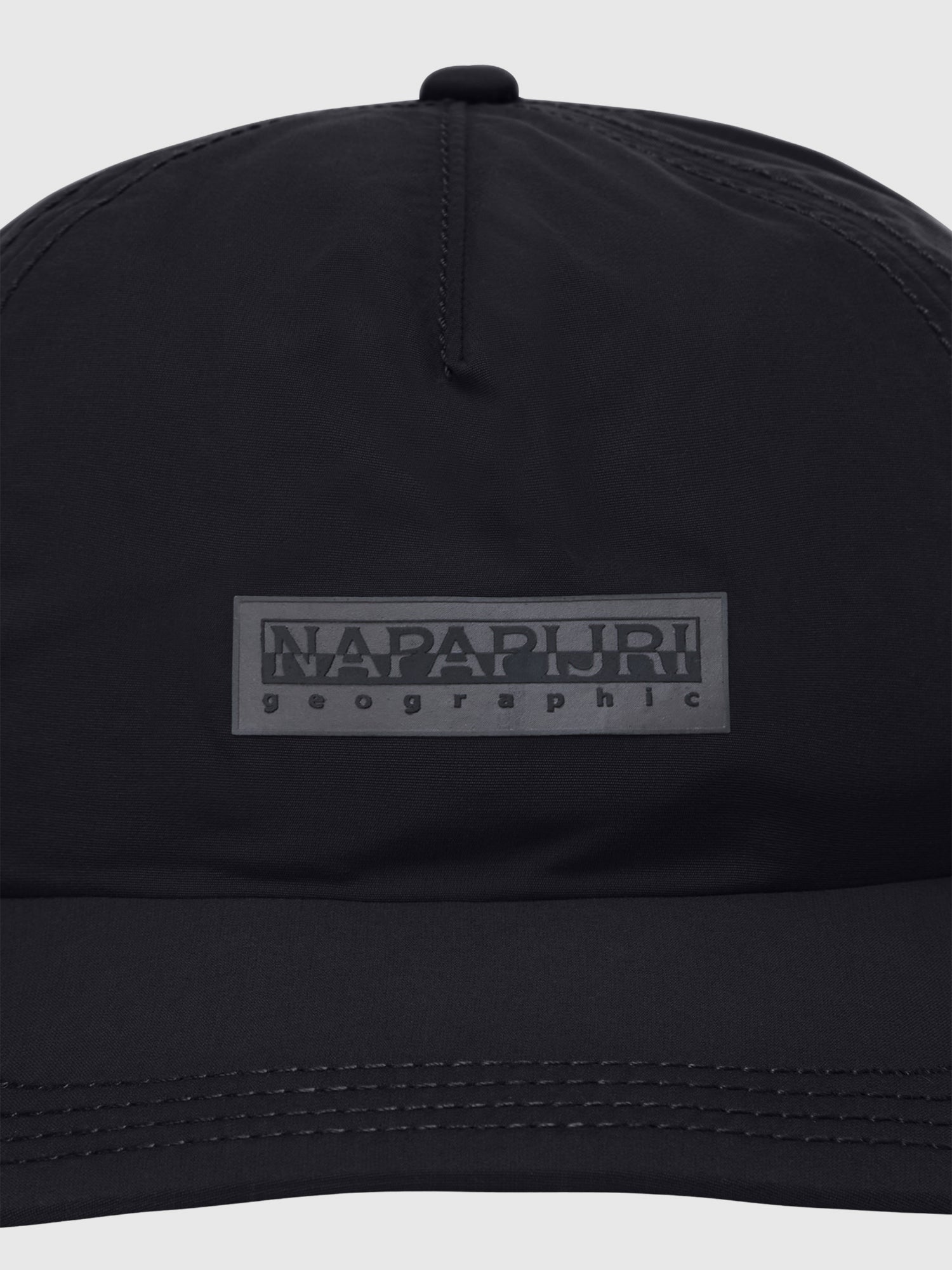 Napapijri Box Logo Cap Black Beauty from Saxumo.com