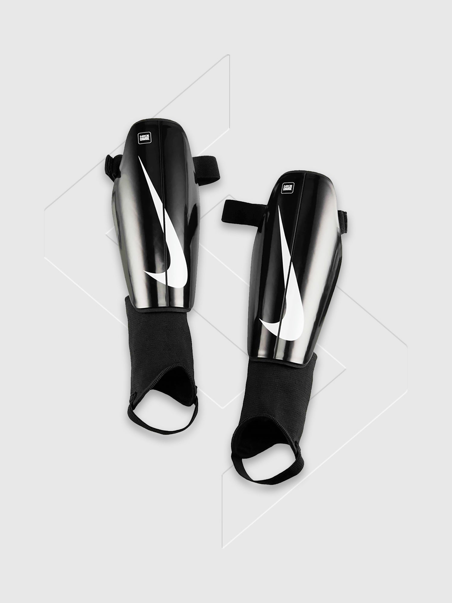 Nike Charged Shin Guards Black/White from Saxumo
