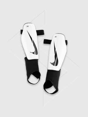 Nike Charged Shin Guards White/Black from Saxumo