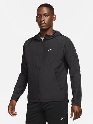 Nike Miler Repel Running Jacket Black from Saxumo