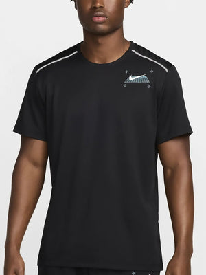 Nike Miler Short Sleeve Graphic T-shirt/Short Set Black from Saxumo