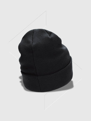 Nike Peak Beanie Black/Metallic Silver from Saxumo