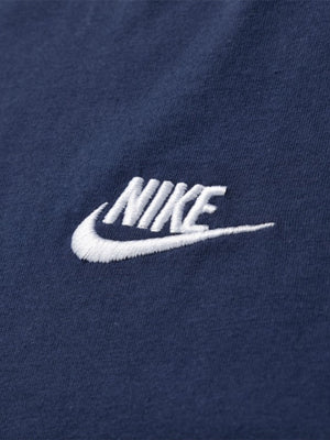 Nike Sportwear Club T-shirt Navy Blue from Saxumo
