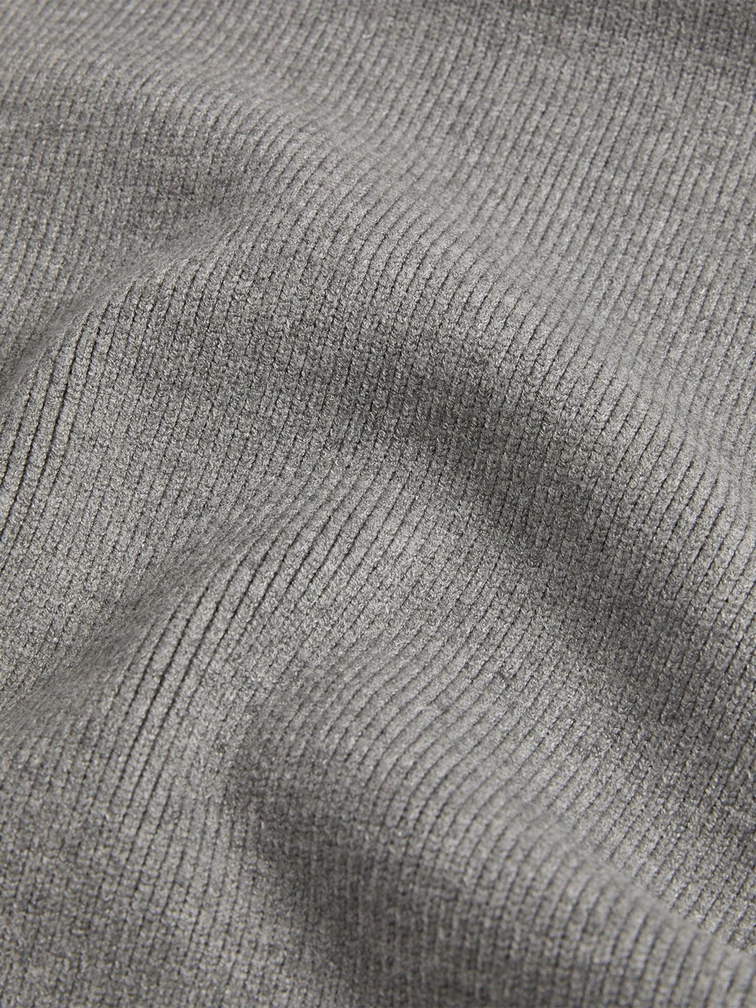 Lyle and Scott Plain Scarf Mid Grey Marl from Saxumo.com