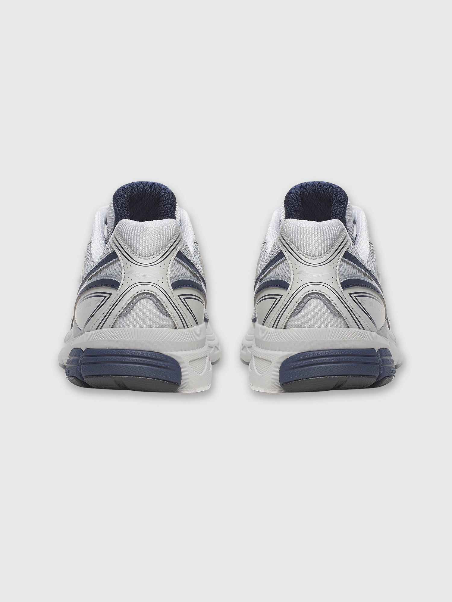 Saucony Progrid Guide 7 Oyster/Navy from Saxumo.com