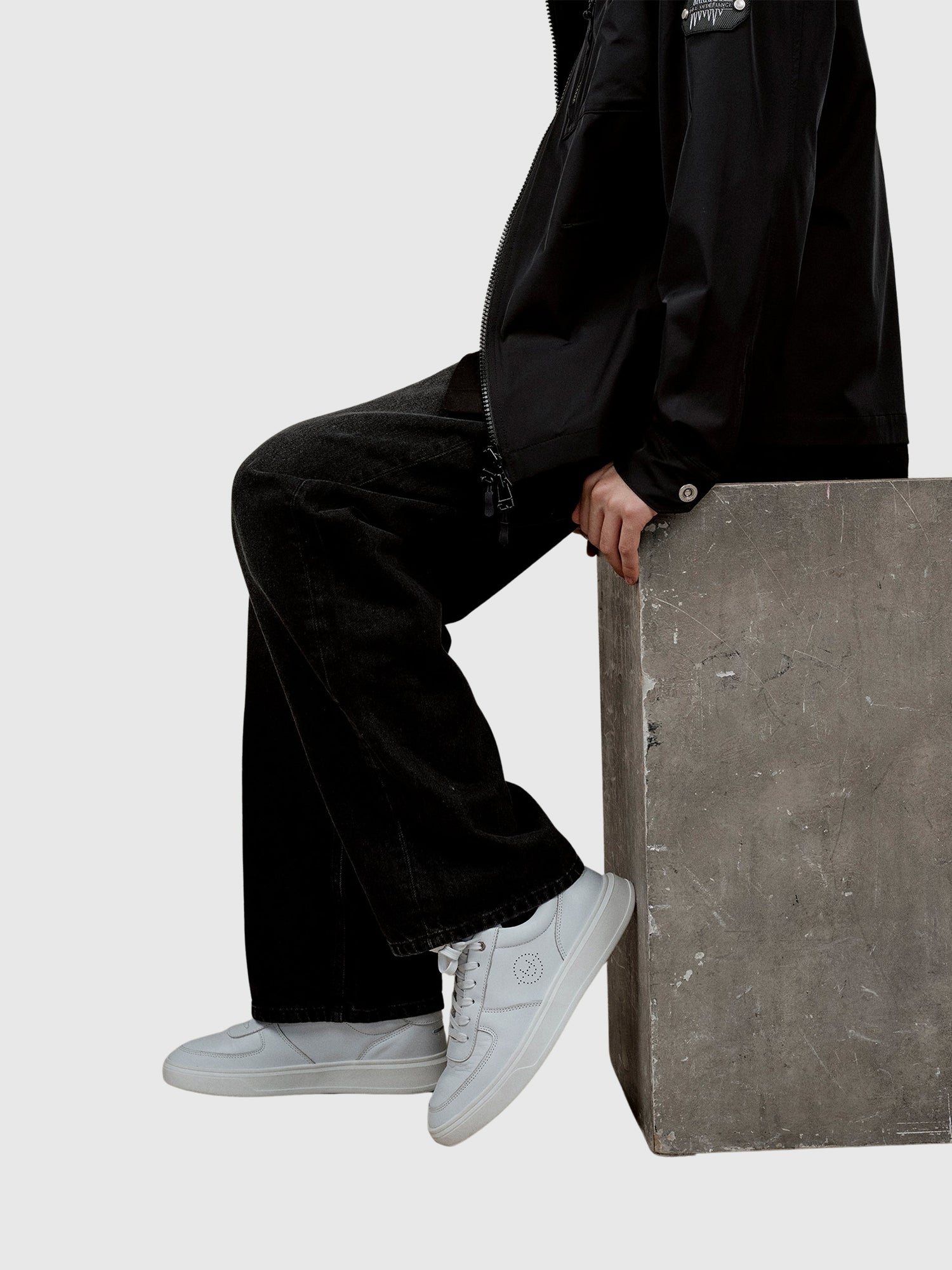 Unseen Marais White from Saxumo.com