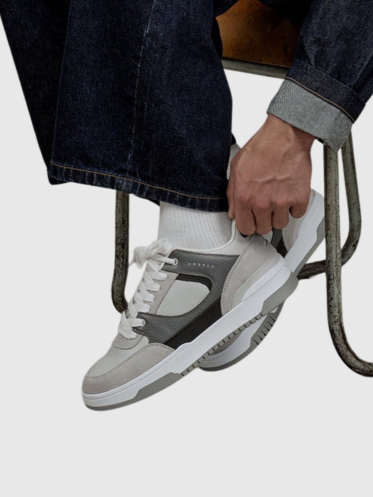 Unseen Regent Fog/Grey/White from Saxumo.com