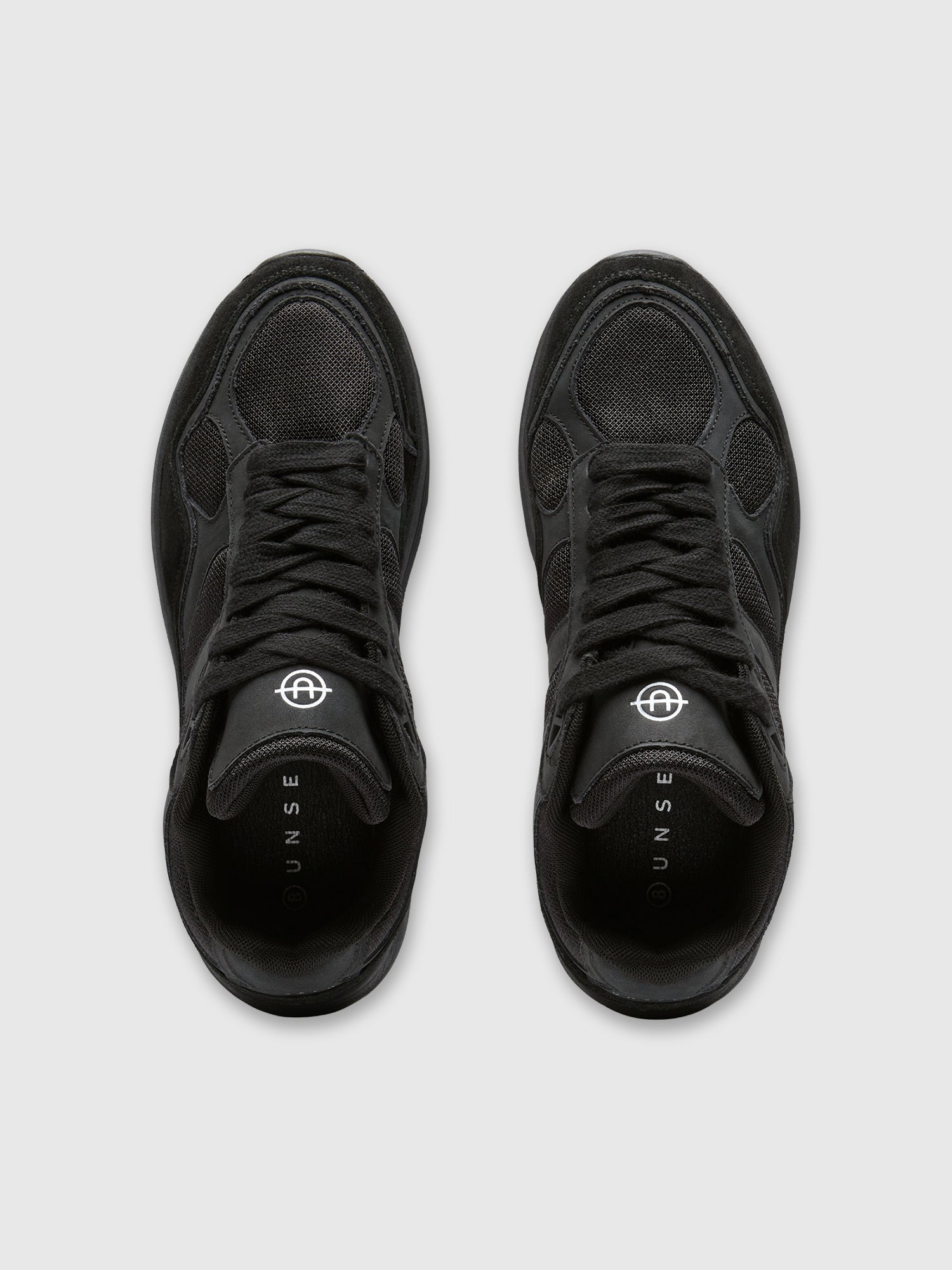 Unseen Runa Black/Black from Saxumo.com